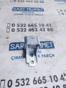 Oto Çıkma Parça / Renault / Clio / Kaporta & Karoser / Kapı Menteşesi / Çıkma Parça 