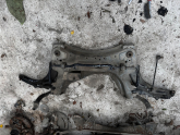 Oto Çıkma Parça / Renault / Scenic / Alt Takım / Travers / Çıkma Parça 