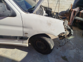 Peugeot partner sağ sol çamurluk