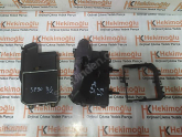 Oto Çıkma Parça / Renault / Megane / Elektrik / Sigorta Kutusu / Sıfır Parça 