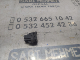 Oto Çıkma Parça / Ford / Focus / Oto Cam / Cam Düğmesi / Çıkma Parça 