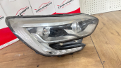 Oto Çıkma Parça / Renault / Megane / Far & Stop / Sağ Ön Far / Çıkma Parça 