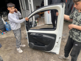 Oto Çıkma Parça / Citroen / Nemo / Kaporta & Karoser / Sağ Ön Kapı / Çıkma Parça 