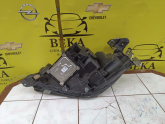 Oto Çıkma Parça / Opel / Corsa / Far & Stop / Sağ Ön Far / Çıkma Parça 