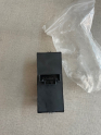 Oto Çıkma Parça / Volkswagen / Golf / Oto Cam / Cam Düğmesi / Çıkma Parça 