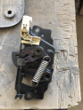Oto Çıkma Parça / Ford / Focus / Kaporta & Karoser / Kaput Kilidi / Çıkma Parça 