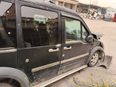 Ford transit connect sağ ön kapı