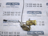 Oto Çıkma Parça / Toyota / Yaris / Kaporta & Karoser / Kapı Kilidi / Çıkma Parça 