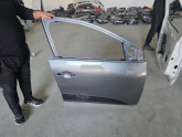 Oto Çıkma Parça / Dacia / Sandero / Kaporta & Karoser / Sağ Ön Kapı / Çıkma Parça 