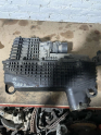 Oto Çıkma Parça / Renault / Clio / Filtre / Hava Filtresi Kazanı / Çıkma Parça 