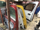 Oto Çıkma Parça / Renault / Kangoo / Kaporta & Karoser / Sağ Ön Kapı / Çıkma Parça 