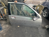 Oto Çıkma Parça / Renault / Clio / Kaporta & Karoser / Sağ Ön Kapı / Çıkma Parça 