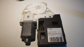 Oto Çıkma Parça / Ford / C-Max / Oto Cam / Cam Motoru / Çıkma Parça 