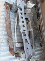Ford Focus ön tampon demiri