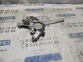 Oto Çıkma Parça / Mitsubishi / L200 / Oto Cam / Cam Krikosu / Çıkma Parça 