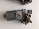 Oto Çıkma Parça / Volkswagen / Golf / Oto Cam / Silecek Motoru / Çıkma Parça 