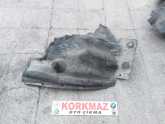 BMW X3 F25 xDRİVE SOL ÖNÜN ARKASI ÇAMURLUK DAVLUMBAZI 2011