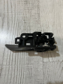 Oto Çıkma Parça / Toyota / Corolla / Koltuk & Döşeme / İç Kapı Kolu / Çıkma Parça 