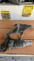 BMW F10 SAĞ ÖN TAMPON BRAKETİ 7200722