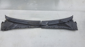 Oto Çıkma Parça / Kia / Sorento / Oto Cam / Ön Cam Izgarası / Çıkma Parça 