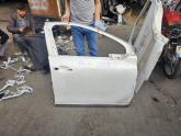 Oto Çıkma Parça / Peugeot / 208 / Kaporta & Karoser / Sağ Ön Kapı / Çıkma Parça 