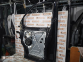 Oto Çıkma Parça / Volkswagen / Transporter / Kaporta & Karoser / Sağ Ön Kapı / Çıkma Parça 