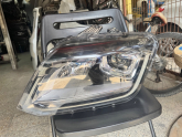 VOLKSWAGEN AMAROK SOL FAR ORJİNAL EYUPCAN OTO’DA