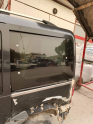 Ford transit connect sol arka çamurluk camı