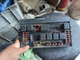 LADA VEGA SİGORTA KUTUSU 37469061-2002