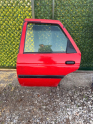 Ford escort sol arka kapı kırmızı