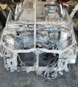 Toyota avensis  2005-2006 ön panel  çıkma
