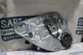 Oto Çıkma Parça / Ford / Focus / Oto Cam / Cam Krikosu / Çıkma Parça 