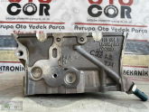 Oto Çıkma Parça / Volkswagen / Golf / Motor / Silindir Kapağı / Çıkma Parça 