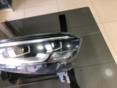 Oto Çıkma Parça / Renault / Kadjar / Far & Stop / Sağ Ön Far / Çıkma Parça 