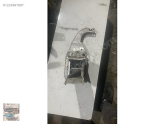 4G0807133F audi a6 ön tampon demir braketi sol