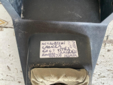 Oto Çıkma Parça / Mitsubishi / Colt / Tampon / Sis Farı Çerçevesi / Çıkma Parça 