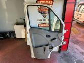 Oto Çıkma Parça / Renault / Master / Kaporta & Karoser / Sol Ön Kapı / Çıkma Parça 