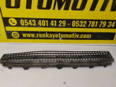 Oto Çıkma Parça / Renault / Megane / Tampon / Orta Izgara / Çıkma Parça 
