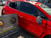 Oto Çıkma Parça / Renault / Clio / Kaporta & Karoser / Sağ Ön Kapı / Çıkma Parça 