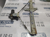 Oto Çıkma Parça / Toyota / Corolla / Oto Cam / Cam Krikosu / Çıkma Parça 