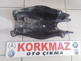Oto Çıkma Parça / Mercedes / C Serisi / Alt Takım / Salıncak / Çıkma Parça 