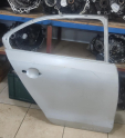 Oto Çıkma Parça / Volkswagen / Jetta / Kaporta & Karoser / Sağ Arka Kapı / Çıkma Parça 