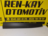 808215971R RENAULT MEGANE E-TECH SOL ÖN KAPI BANDI ORJ RENKAY OTO