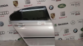 BMW E46 3 SERİSİ ÇIKMA HATASIZ SAĞ ARKA KAPI