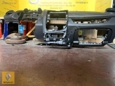Oto Çıkma Parça / Renault / Clio / Göğüslük & Torpido / Komple Torpido / Çıkma Parça 