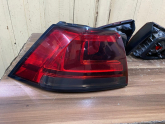 Oto Çıkma Parça / Volkswagen / Golf / Kaporta & Karoser / Sol Ön Çamurluk / Çıkma Parça 