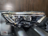 VW PASSAT B8 SAĞ FAR ÇIKMA