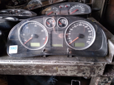 Oto Çıkma Parça / Volkswagen / Passat / Göğüslük & Torpido / Gösterge Paneli / Çıkma Parça 