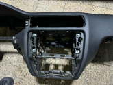 Oto Çıkma Parça / Volkswagen / Jetta / Göğüslük & Torpido / Komple Torpido / Çıkma Parça 