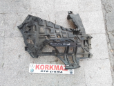 Oto Çıkma Parça / Mercedes / Vito / Tampon / Tampon Braketi / Çıkma Parça 